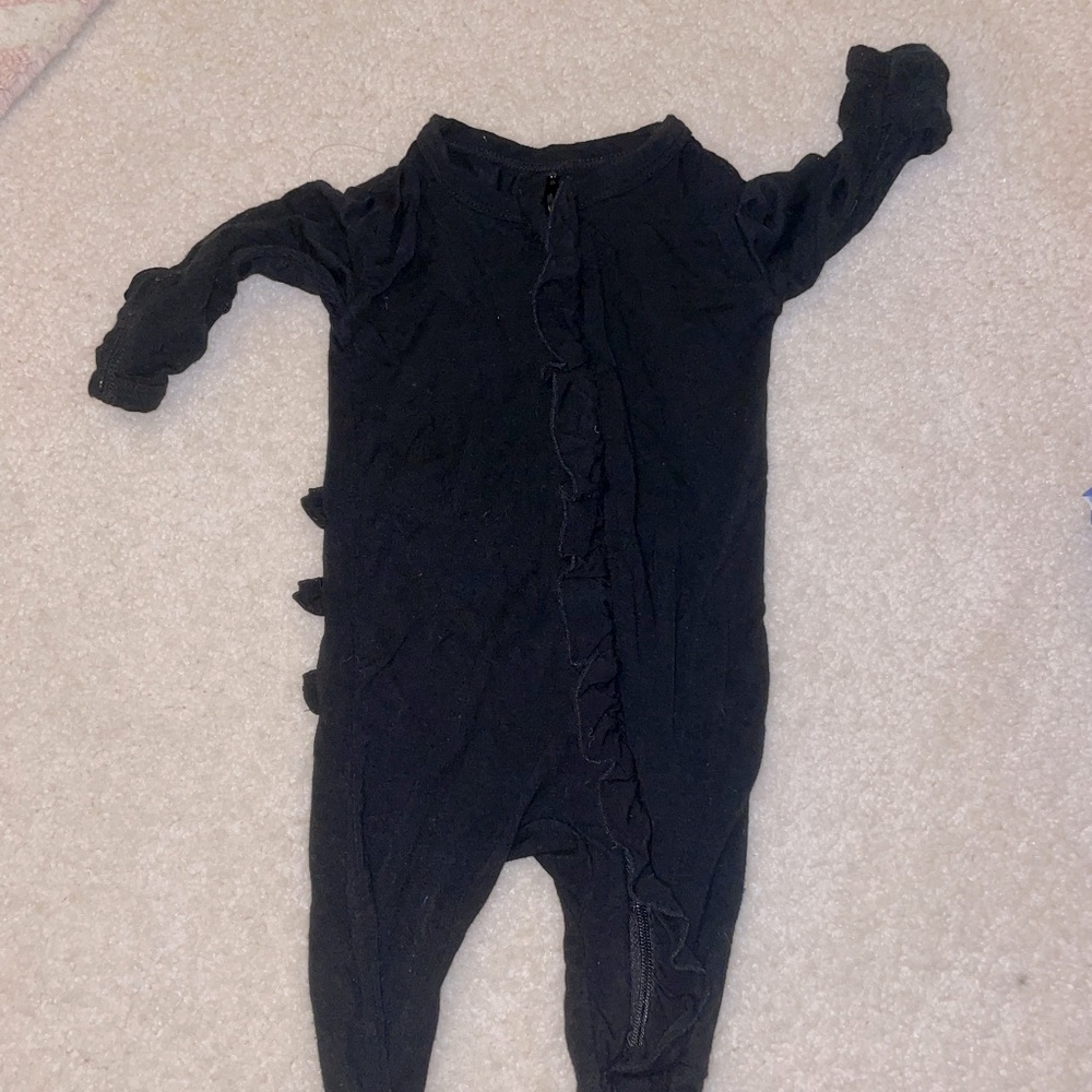 Kickee pants ruffle zipper footie